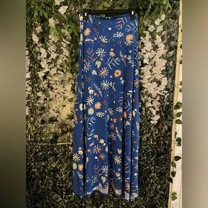 LulaRoe Maxi skirt - sz small